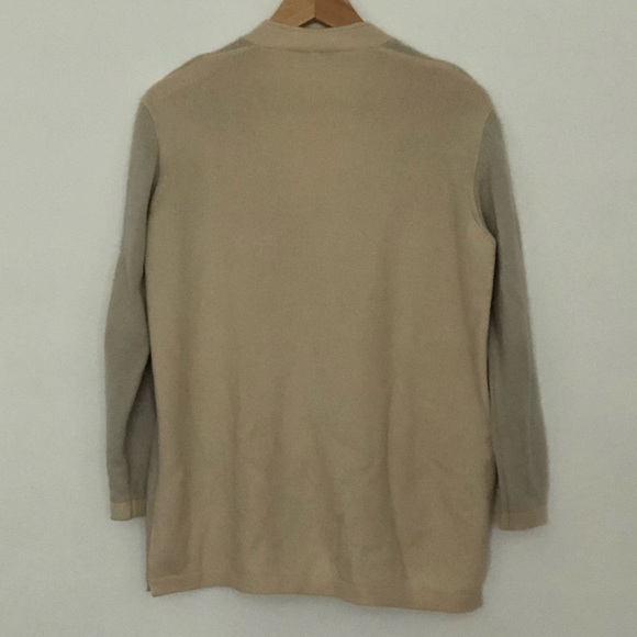 Maria Sartini Cashmere Two-Tone Mother of Pearl Button-up Cardigan - Picture 7 of 7